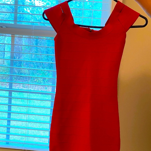 Dress - Picture 1 of 3